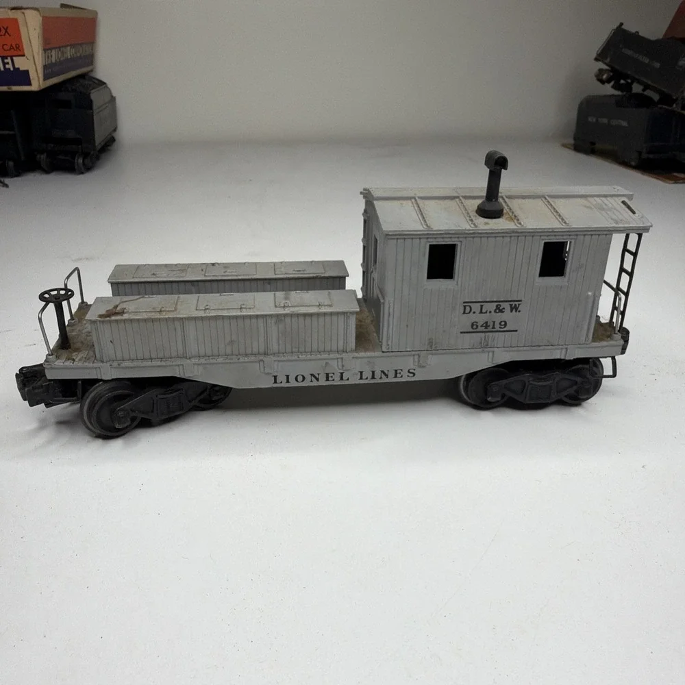Vintage Lionel Train 6419  O Gauge DL&W Grey Wrecking Work Caboose w/ Orig Box